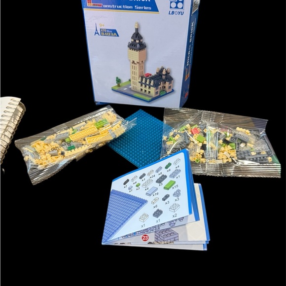 Mini Block Construction Set - Picture 2 of 2